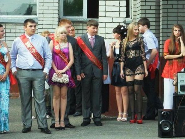 «Голая выпускница» взорвала интернет! Новый поворот в ее судьбе! (ФОТО - ВИДЕО)