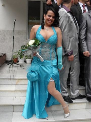 Эпатажные выпускницы 2013 года (ФОТО) Эпатажные выпускницы 2013 года (ФОТО)