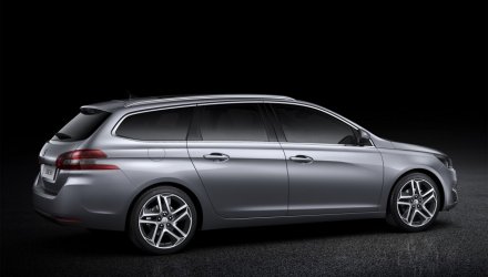 Новенький универсал от компании Peugeot (ФОТО)