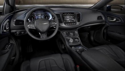 Представление новинки Chrysler 200 (ФОТО)