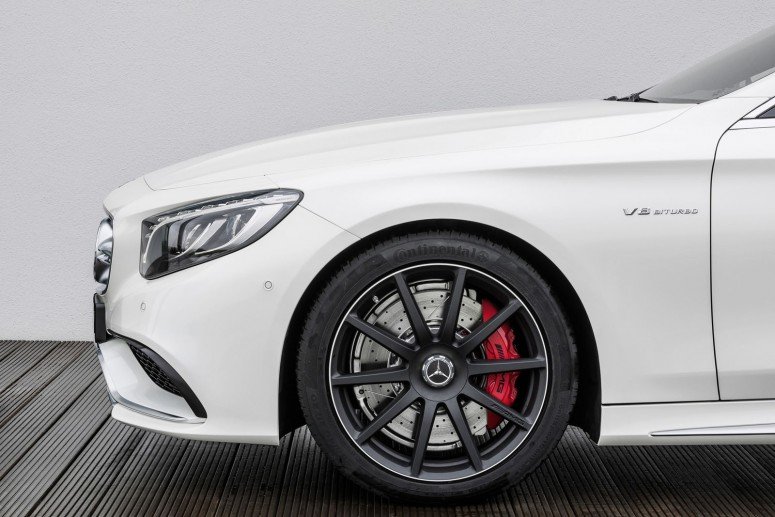 Купе Mercedes S 63 AMG с полным приводом и 585 лошадок (ФОТО) Купе Mercedes S 63 AMG с полным приводом и 585 лошадок (ФОТО)