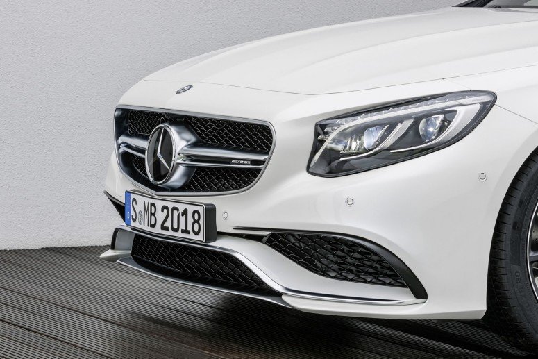 Купе Mercedes S 63 AMG с полным приводом и 585 лошадок (ФОТО) Купе Mercedes S 63 AMG с полным приводом и 585 лошадок (ФОТО)
