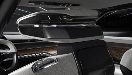 Компания Peugeot рассекретила хэтчбек с акульей кожей  (ФОТО)
