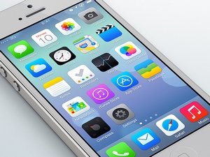 Пароль блокировки в iOS 7 научились обходить пропущенным звонком (ВИДЕО)