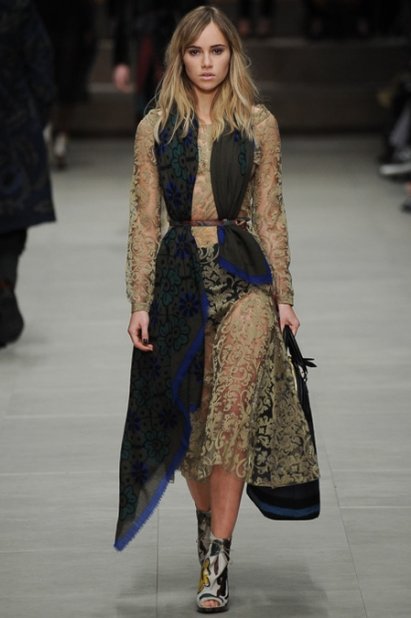 Парад узоров в осенне-летней коллекции Burberry сезона 2014-2015 (ФОТО, ВИДЕО)