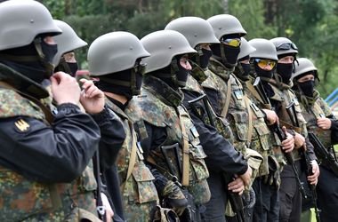 Командир батальона "Айдар" подозревает, что в руководстве АТО "сливают" информацию