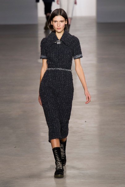 Черно-белый трикотаж в коллекции Calvin Klein сезона осень-зима 2014 (ФОТО) Черно-белый трикотаж в коллекции Calvin Klein сезона осень-зима 2014 (ФОТО)